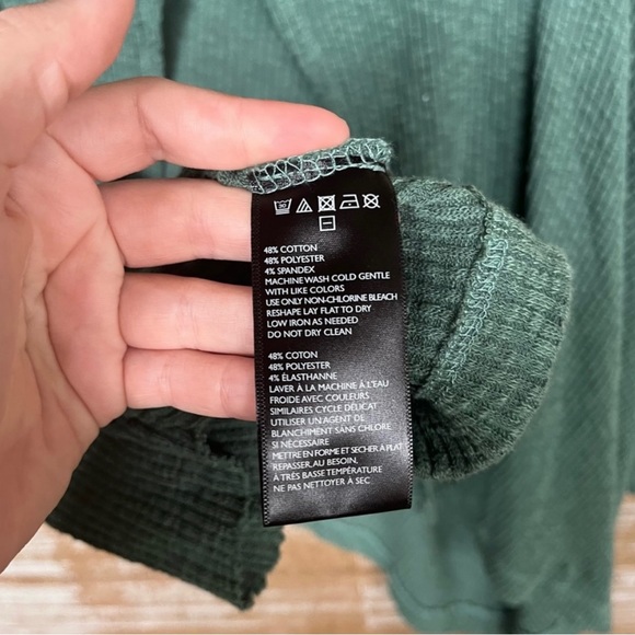 Free People Beach World Traveler Pullover Split Back Cowl Neck Knit Sweater - Picture 6 of 8